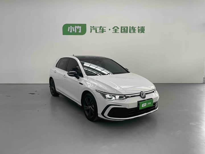 Фото 3 - Volkswagen Golf