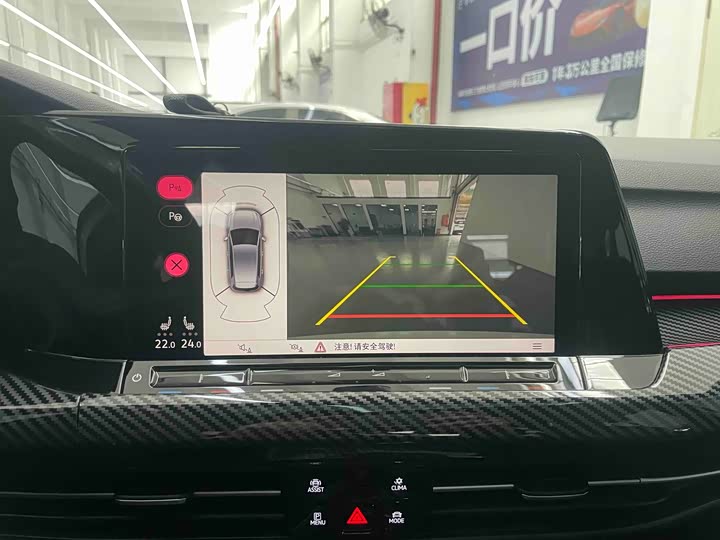 Фото 9 - Volkswagen Golf