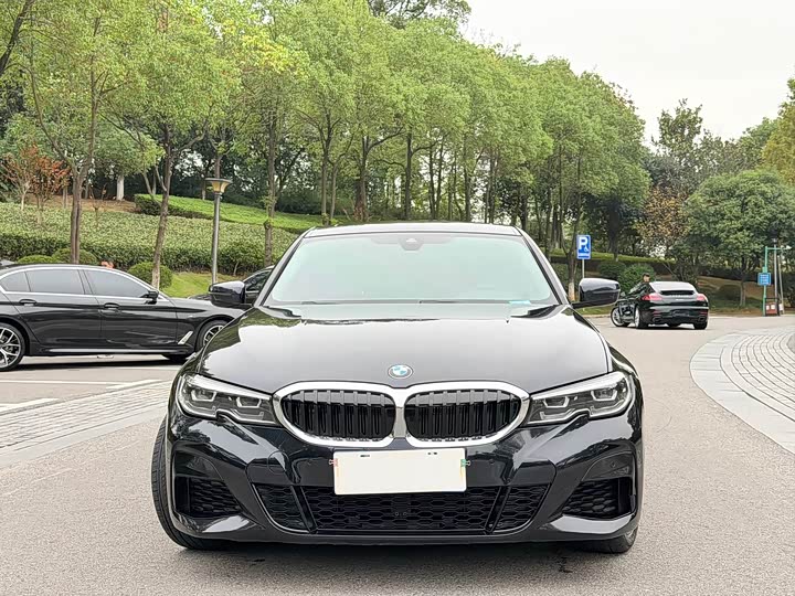 Фото 2 - BMW 3 Series