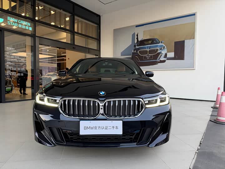 Фото 3 - BMW 6 Series GT