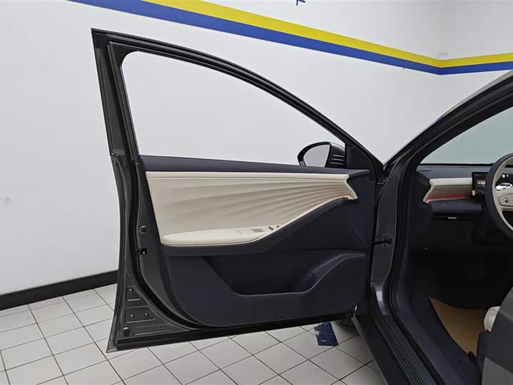 Фото 7 - Nissan N6