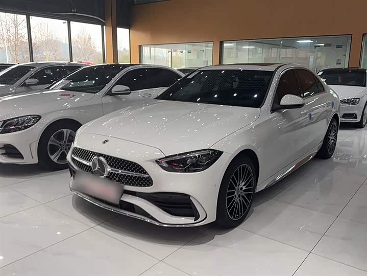 Фото 1 - Mercedes-Benz C-Class