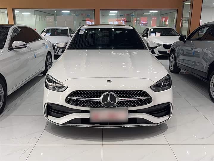 Фото 3 - Mercedes-Benz C-Class