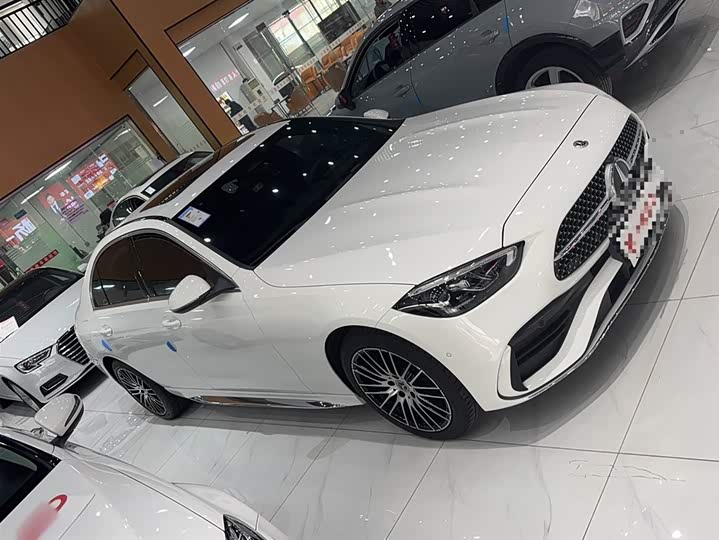 Фото 4 - Mercedes-Benz C-Class