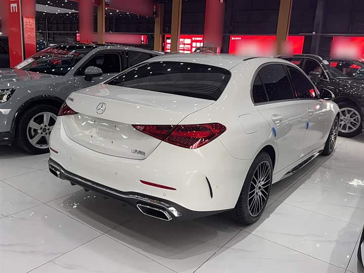 Фото 5 - Mercedes-Benz C-Class