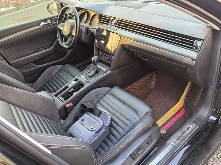 Фото 4 - Volkswagen Magotan