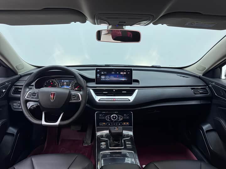 Фото 9 - Hongqi H5