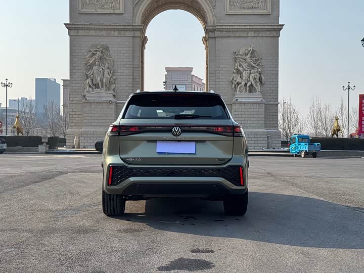 Фото 8 - Volkswagen Tayron