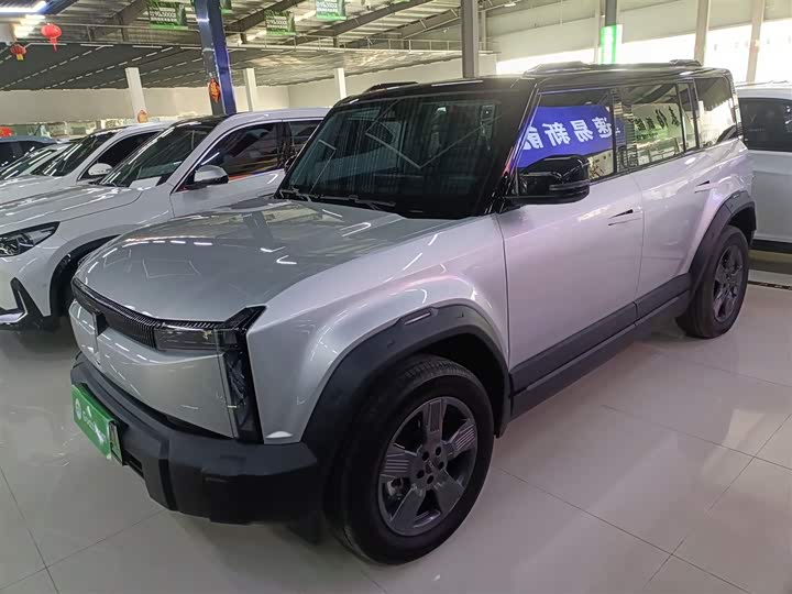 Фото 1 - Chery iCar 03