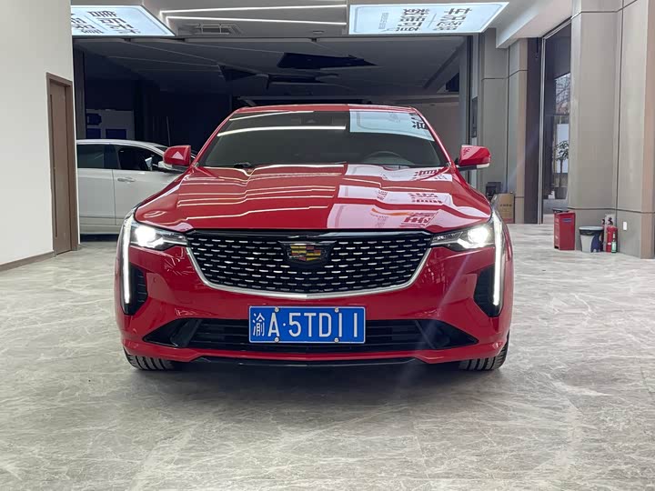 Фото 2 - Cadillac CT4