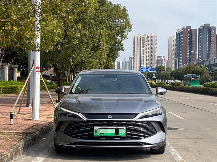 Фото 2 - BYD Qin L