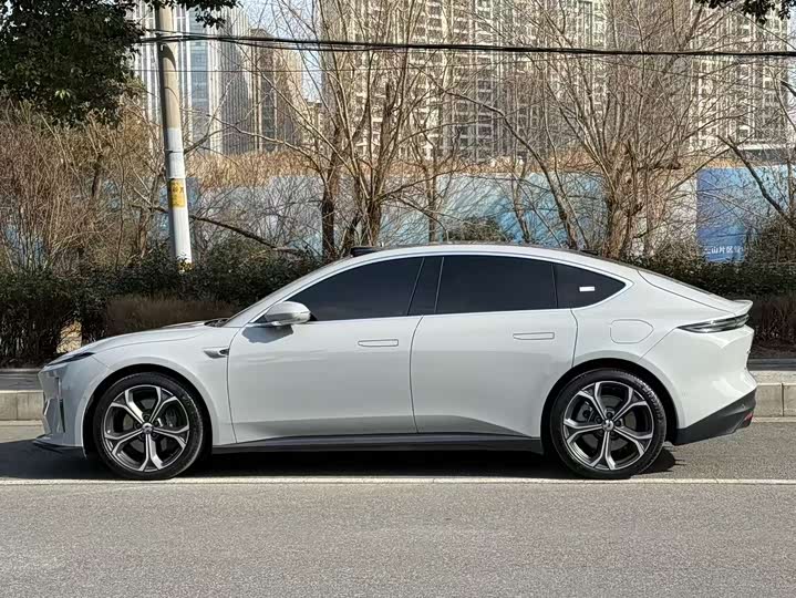 Фото 4 - Nio ET5