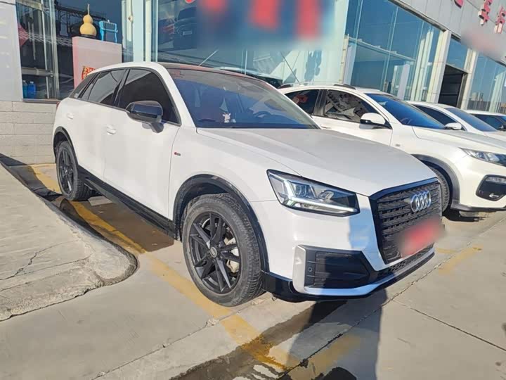 Фото 4 - Audi Q2L