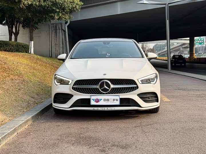 Фото 2 - Mercedes-Benz CLA-Class