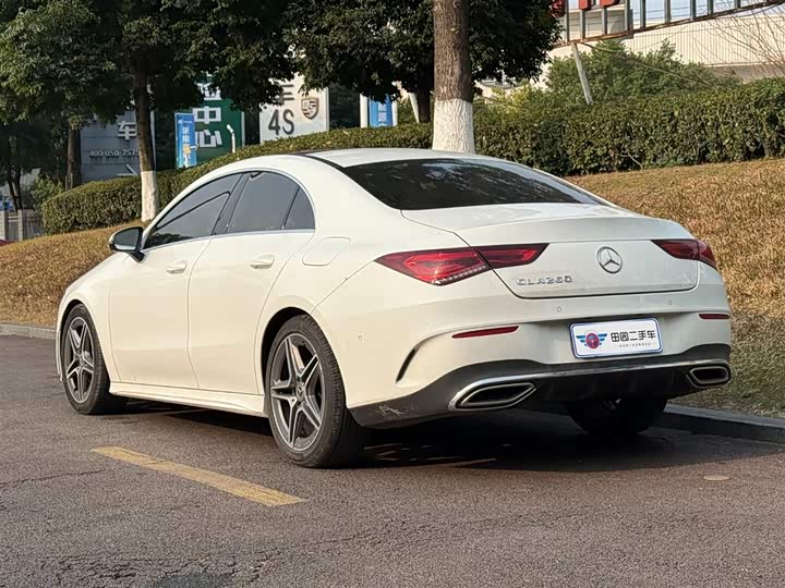 Фото 4 - Mercedes-Benz CLA-Class