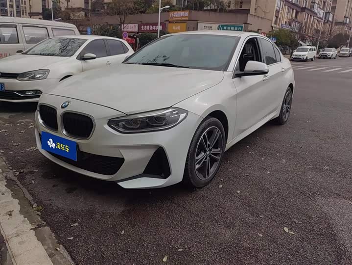 Фото 1 - BMW 1 Series