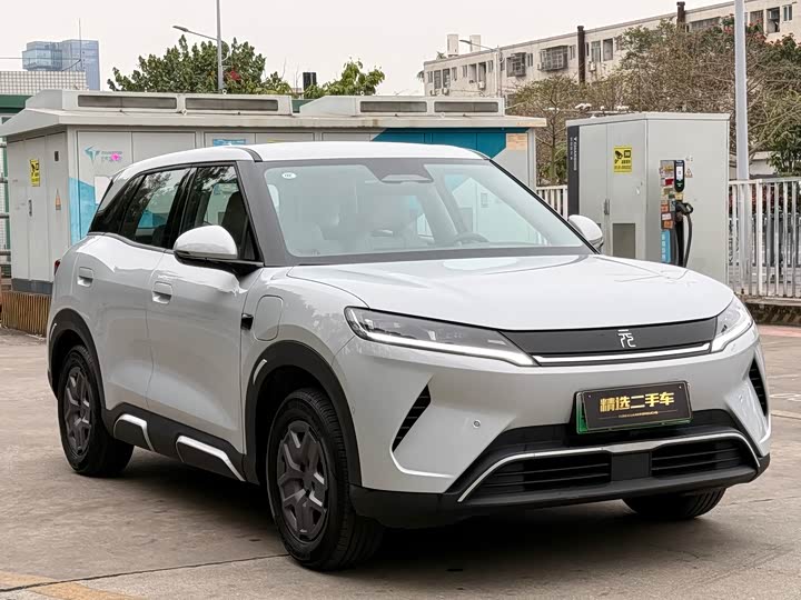 Фото 2 - BYD Yuan Up