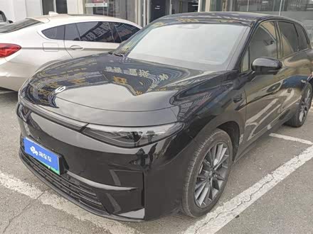 Фото 1 - Leapmotor C10