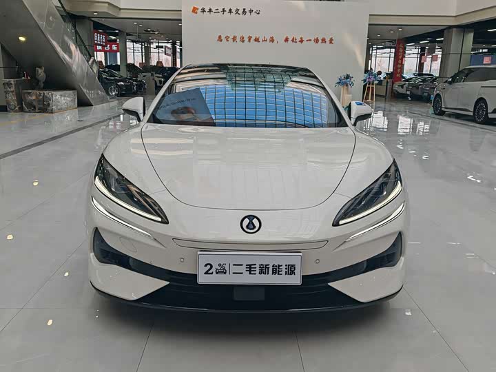 Фото 2 - Denza Z9GT