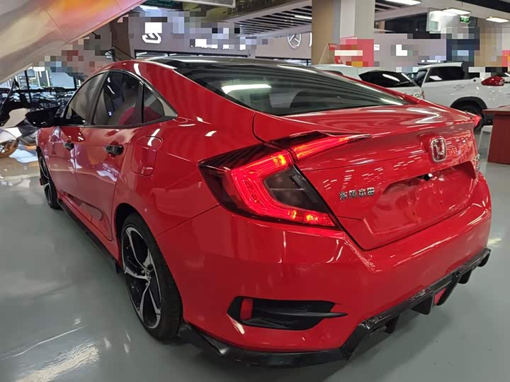 Фото 5 - Honda Civic