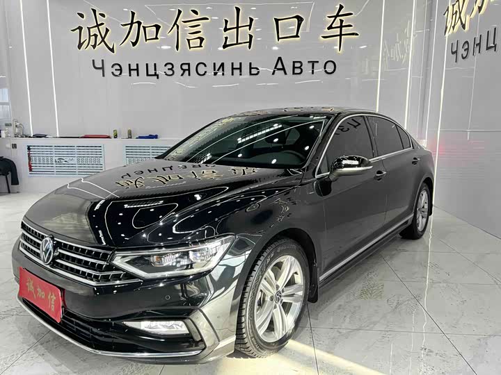 Фото 1 - Volkswagen Magotan