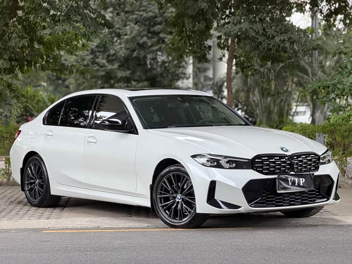 Фото 3 - BMW 3 Series