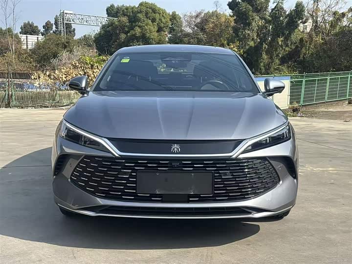 Фото 3 - BYD Qin L