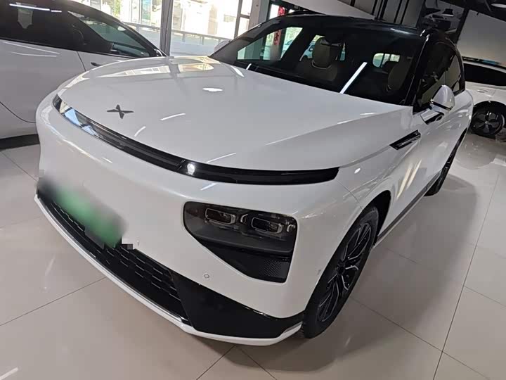 Фото 2 - XPeng G9