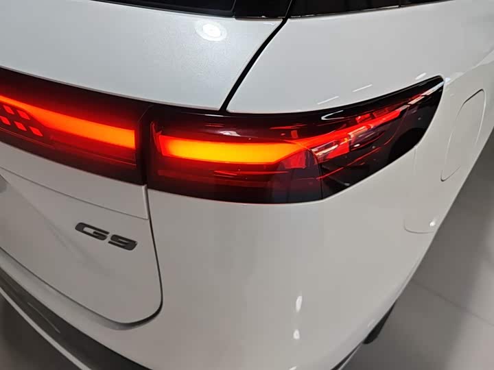 Фото 8 - XPeng G9