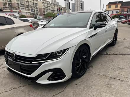 Фото 1 - Volkswagen CC