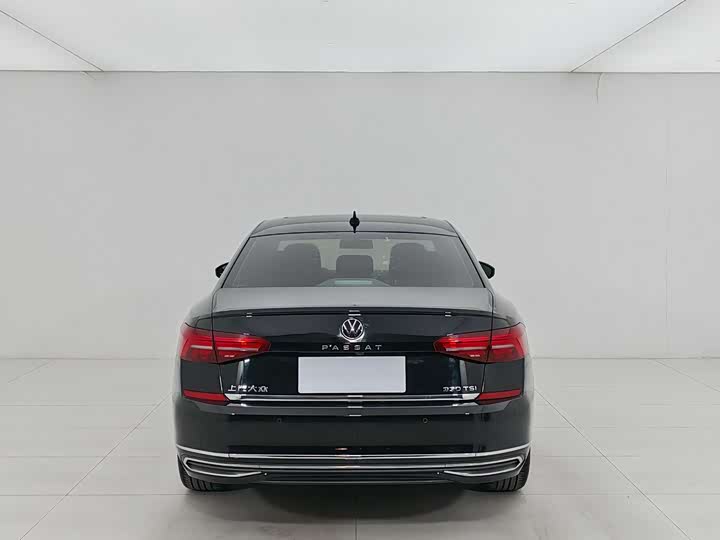 Фото 4 - Volkswagen Passat