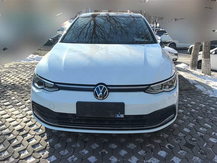 Фото 2 - Volkswagen Golf