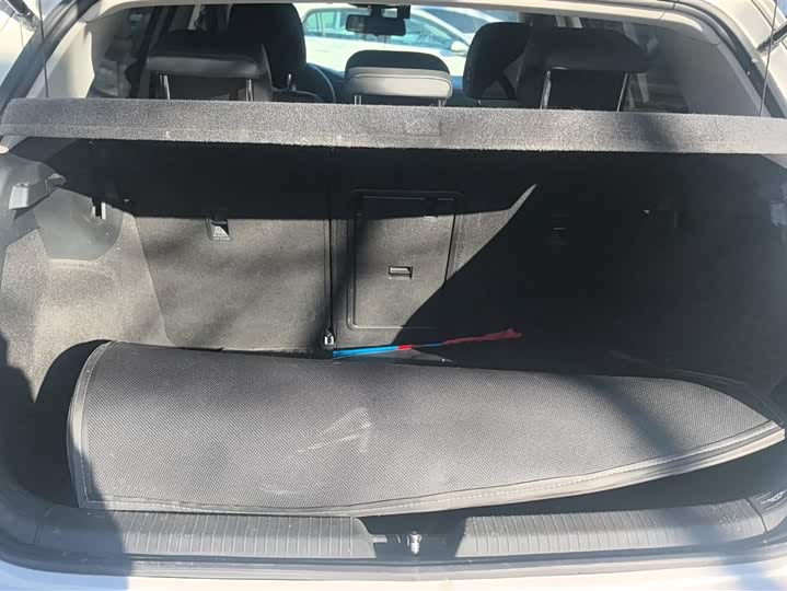 Фото 4 - Volkswagen Golf