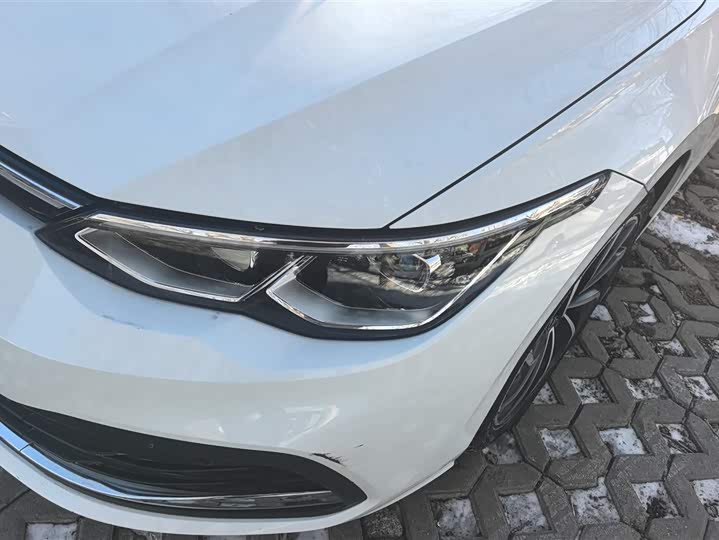 Фото 5 - Volkswagen Golf