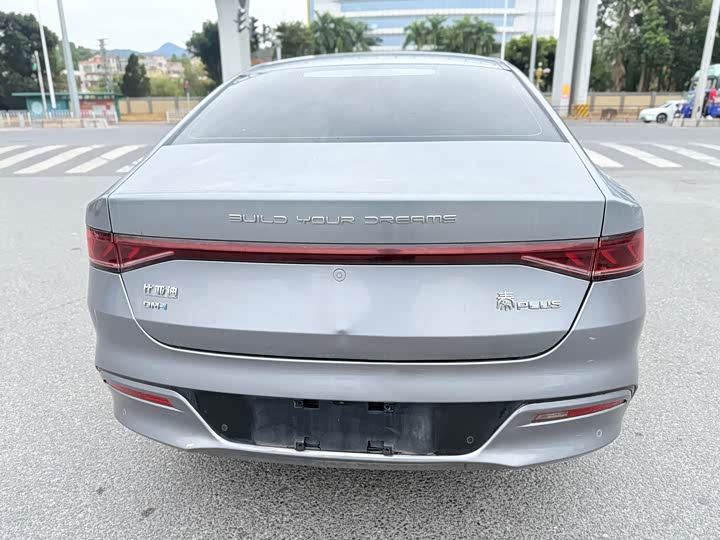 Фото 6 - BYD Qin Plus