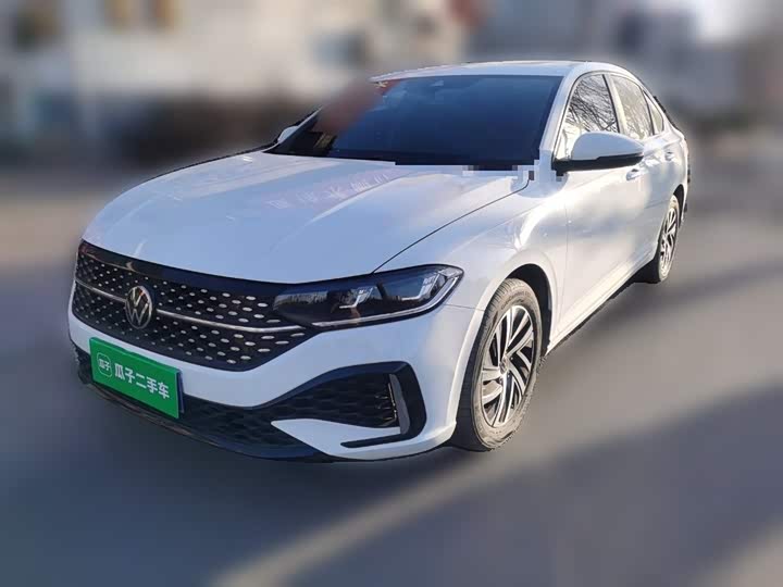 Фото 1 - Volkswagen Lavida