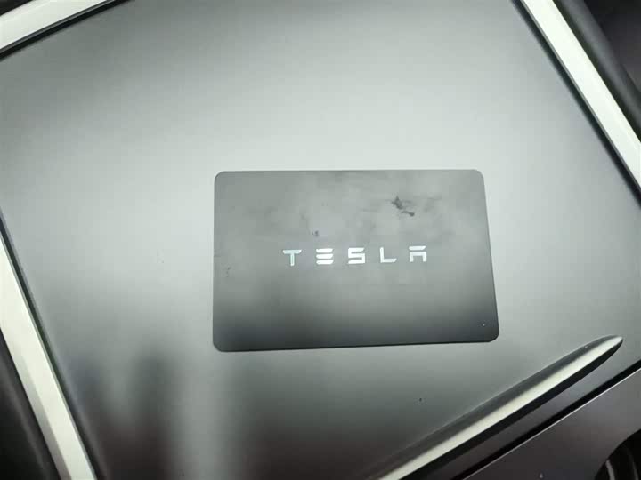 Фото 9 - Tesla Model Y