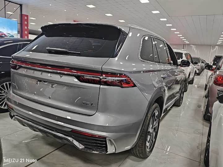 Фото 4 - Geely Monjaro