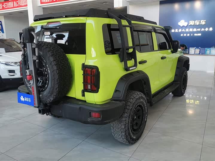 Фото 3 - Tank 300