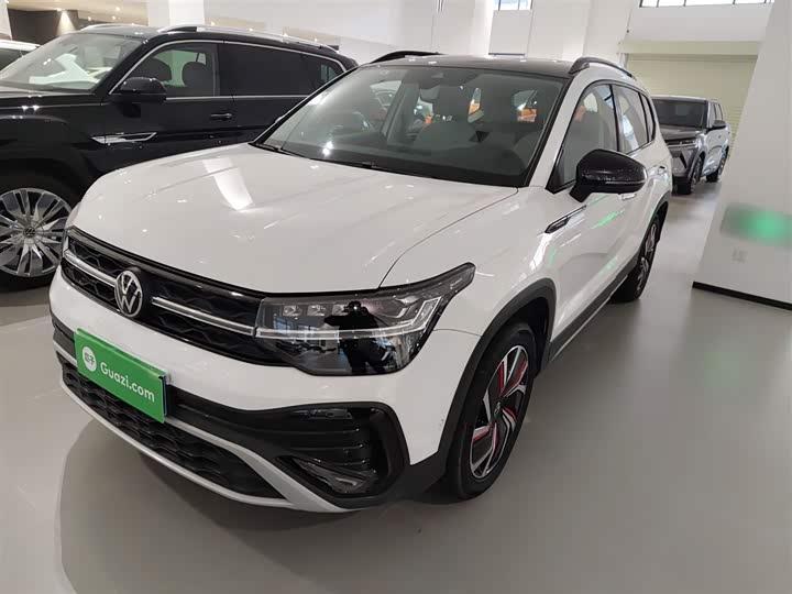 Фото 1 - Volkswagen Tharu