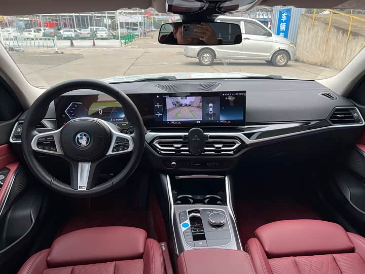 Фото 6 - BMW i3