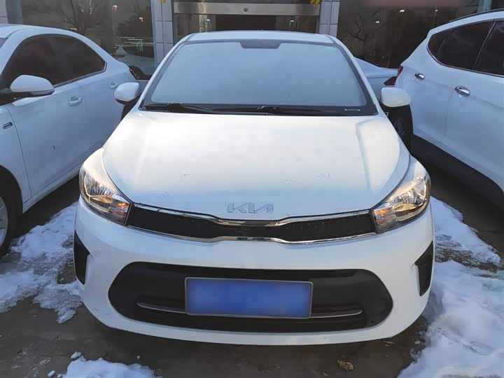 Фото 3 - Kia Pegas