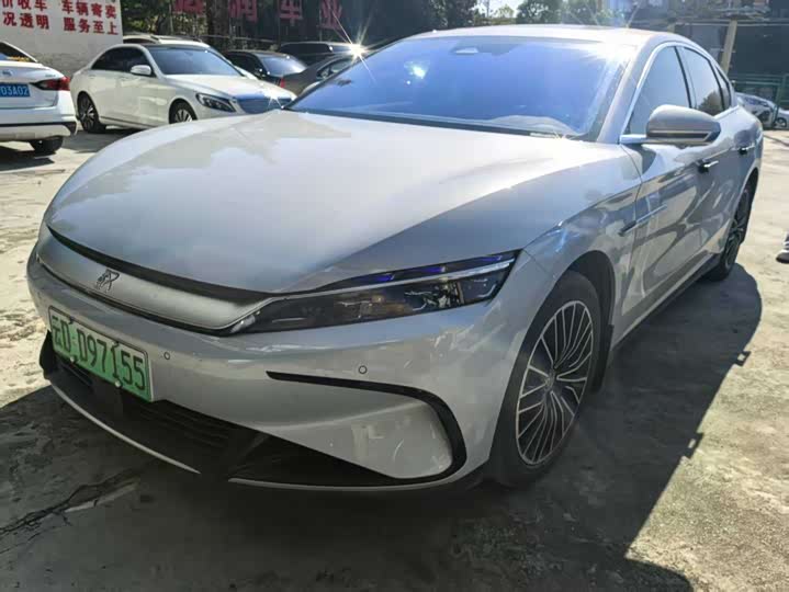 Фото 1 - BYD Han