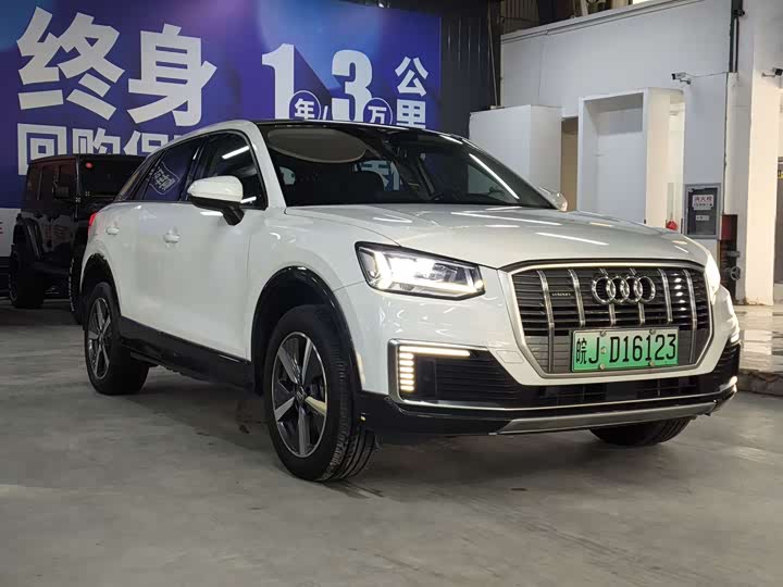 Фото 3 - Audi Q2L e-tron