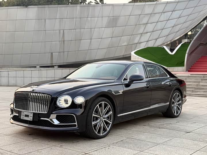 Фото 1 - Bentley Flying Spur