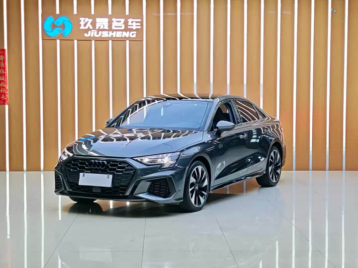 Фото 1 - Audi A3