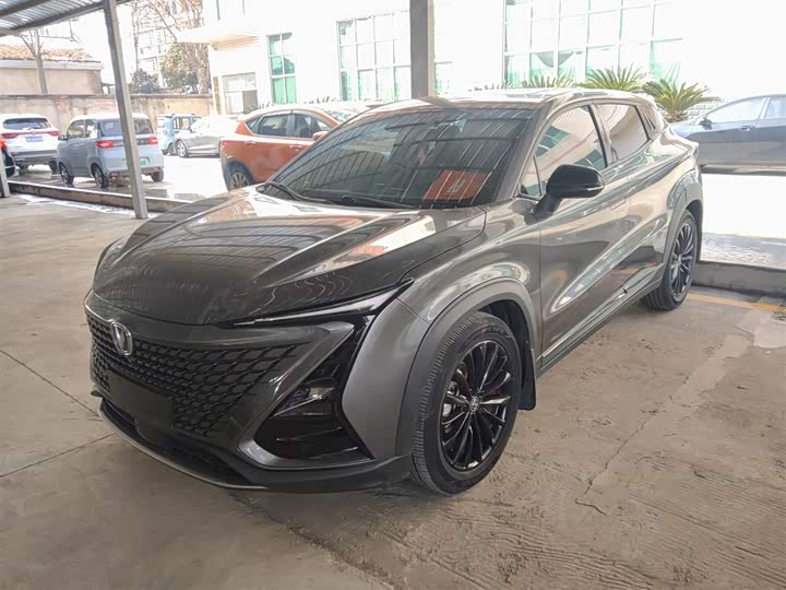 Фото 1 - Changan UNI-T