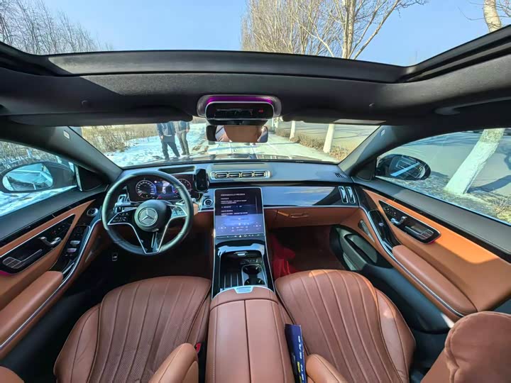 Фото 6 - Mercedes-Benz S-Class