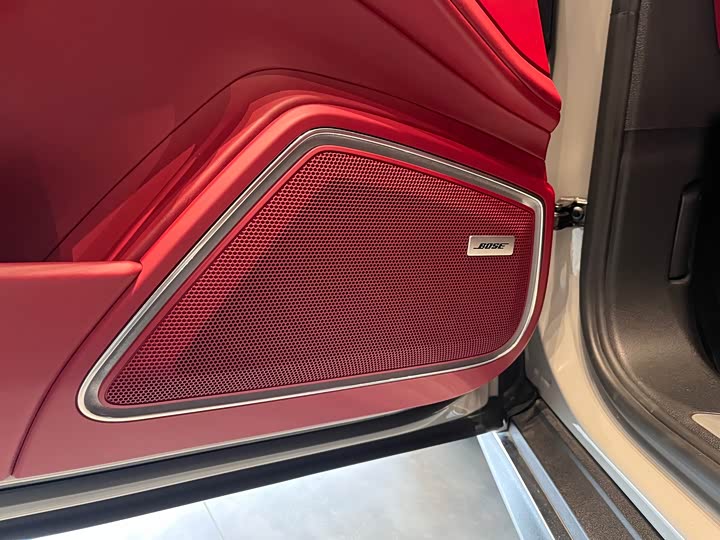 Фото 9 - Porsche Panamera