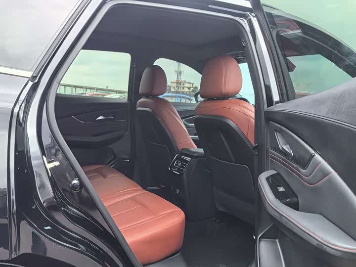 Фото 8 - Dongfeng Forthing T5 EVO